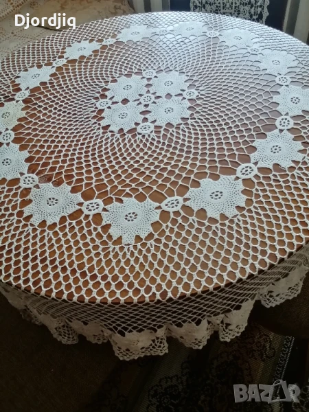 Кръгла покривка , снимка 1