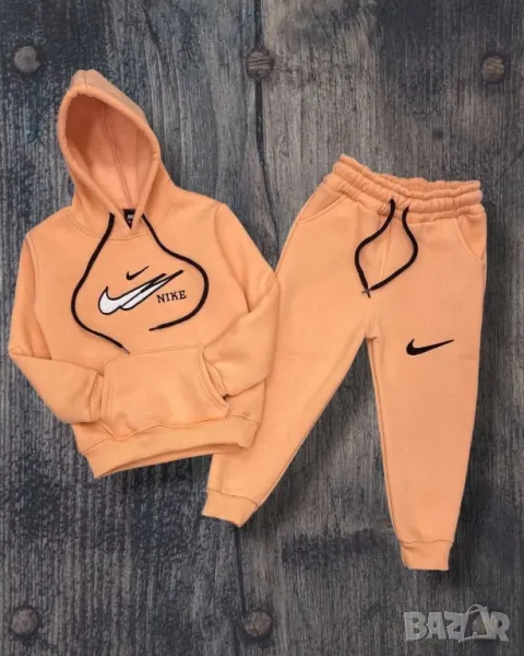 детски комплект nike , снимка 1