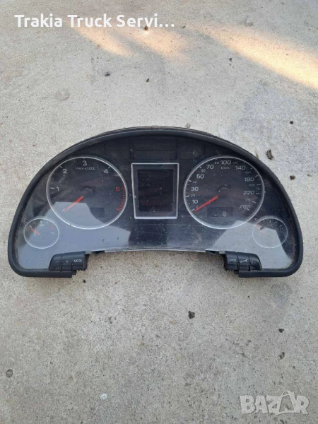Табло километраж Ауди А4 Б7 RB8 8E0920931P, снимка 1