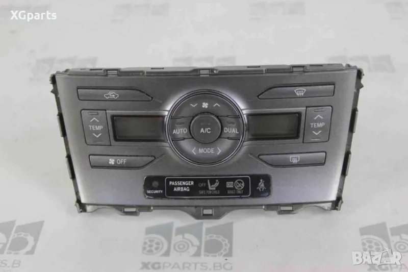  Панел климатроник за Toyota Auris (2006-2012), снимка 1