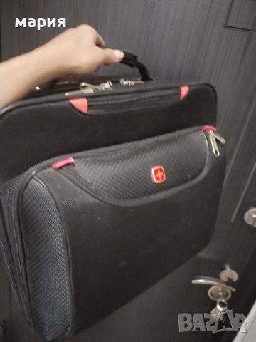 Компактен куфар за стюард/еса с, снимка 10 - Куфари - 41705729