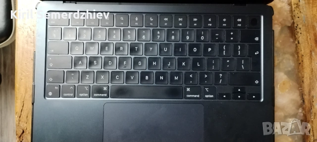 Macbook Air M3 13" 2024, снимка 2 - Лаптопи за работа - 53572087