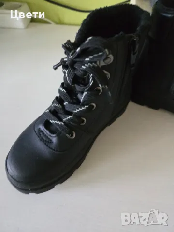 Боти и сандали 28 номер, снимка 12 - Детски сандали и чехли - 49429377