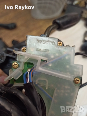 Лост на мигачите и чистачки за Mazda 323 , Demio , 175026 , снимка 9 - Части - 52028818