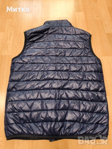Нов мъжки пухен елек Iguana, снимка 3 - Якета - 53455989