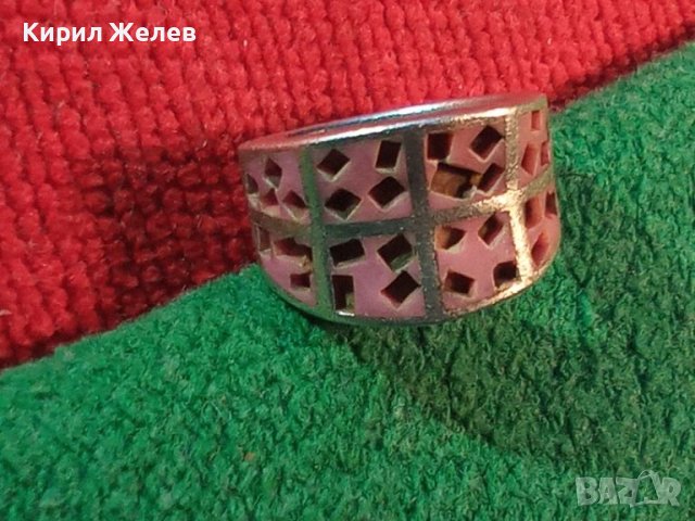 СТАР АНГЛИЙСКИ СРЕБЪРЕН ПРЪСТЕН СТЕРЛИНГОВО СРЕБРО 925 с РЪЧНО РЕЗБОВАН РОЗОВ СЕДЕФ 43768