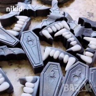 3D Хелоуин Halloween вампирски зъби ковчег луна полумесец силиконов молд форма фондан шоколад гипс, снимка 2 - Форми - 38870616