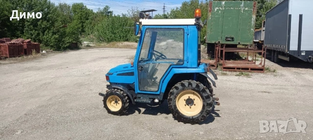 Трактор **Iseki 20 к.с. 4x4 с кабина | Внос Германия | Нови гуми , снимка 2 - Селскостопанска техника - 53339189