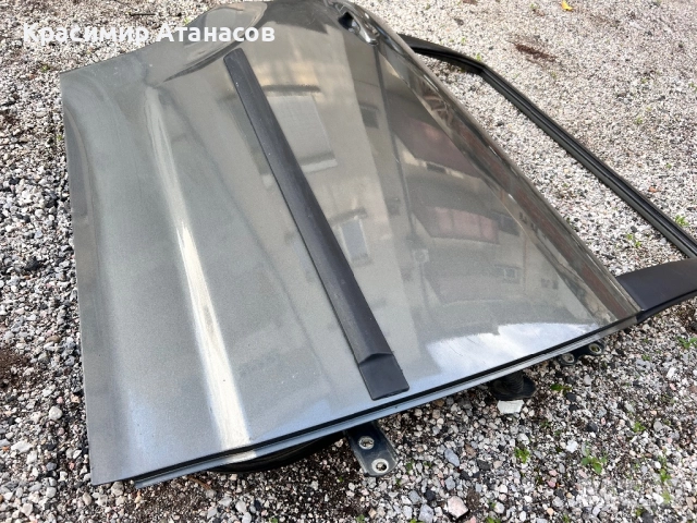 Врата задна дясна за Тойота корола версо. 2004-2008г, снимка 2 - Части - 52512882