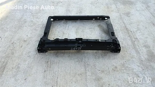 Trager Skoda Octavia 4 година 2020 2021 2022 2023 2024 код 5E3805588 