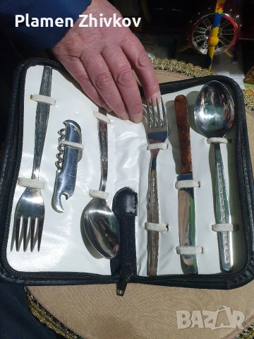 Туристически комплект от 1973 на Велико търново , снимка 2 - Сафари почивки - 52937356