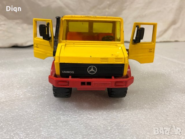 Метално камионче 