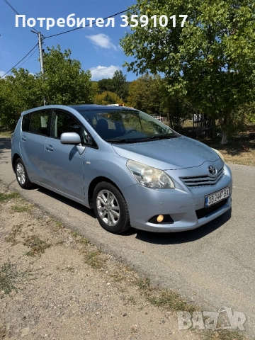 Продавам Toyota Verso, снимка 5 - Автомобили и джипове - 52580270
