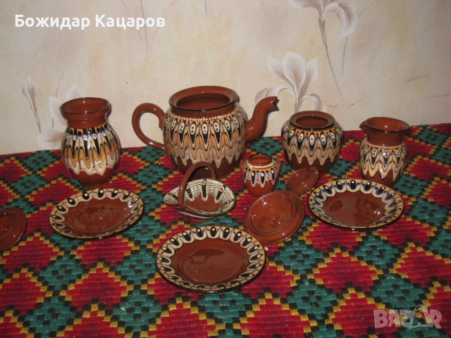 Лот троянска керамика. Цена 9 евро. Пращам по Еконт., снимка 2 - Сервизи - 53629256