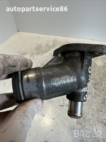 Тръба за вода/охлаждаща течност за Jeep Grand Cherokee 3.0 CRD (2006) A6422030131, снимка 2 - Части - 53524859