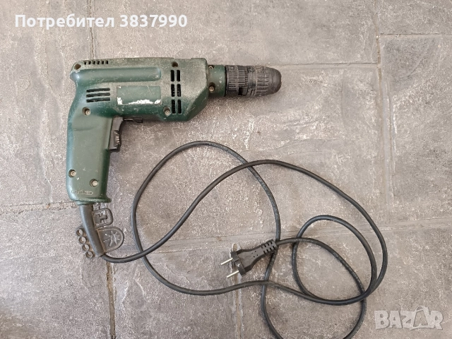 Дрелка, удърна бормашина