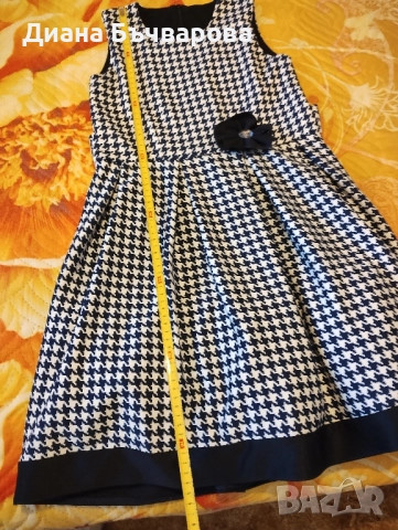 Рокля , снимка 3 - Детски рокли и поли - 52350971