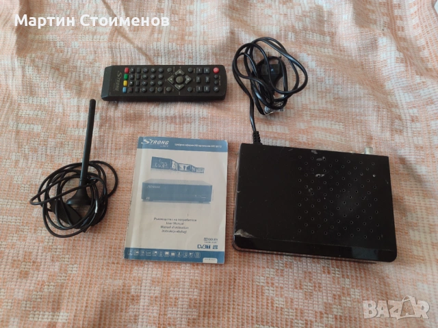 Цифров декодер / приемник Strong SRT 8113 за ефирна телевизия, снимка 3 - Приемници и антени - 53044063