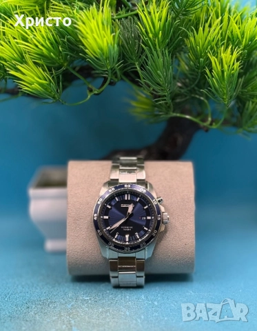 Мъжки часовник SEIKO 5M82-0BE0 Kinetic, 100 м водоустойчивост   , снимка 1