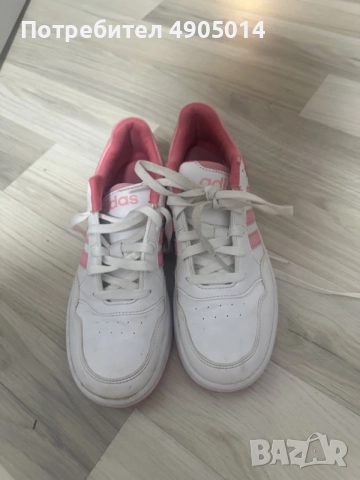 употребявани дамски маратонки Adidas