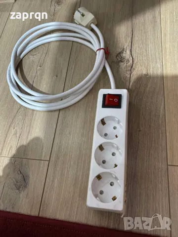 Разклонители с 3 и 4 гнезда и ключ, снимка 6 - Разклонители и удължители - 48924634