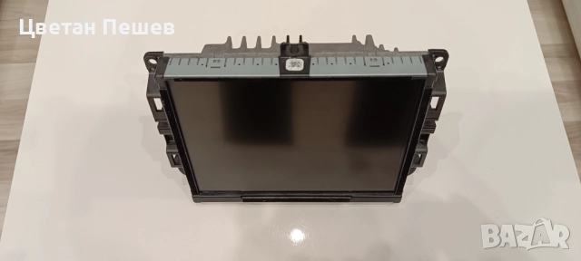 Jeep Grand Cherokee WK2 оригинална мултимедия