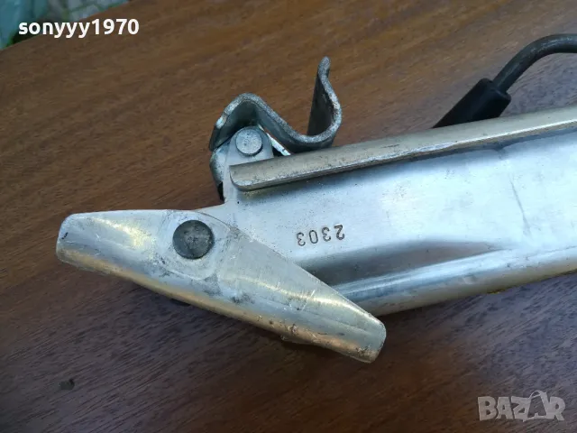 VW/SEAT-ОРИГИНАЛЕН АЛУМИНИЕВ КРИК-ВНОС SWISS 1805251641LCHERY, снимка 17 - Аксесоари и консумативи - 50335801