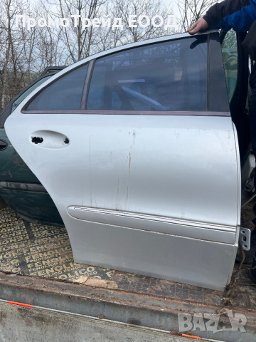 Задна дясна врата за Mercedes W211 E klasa Мерцедес Е класа W211