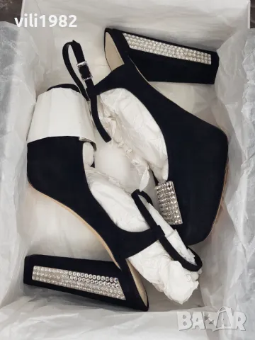 Нови Christian Dior Oригинални Дамски Бални Обувки , снимка 8 - Дамски обувки на ток - 10544599