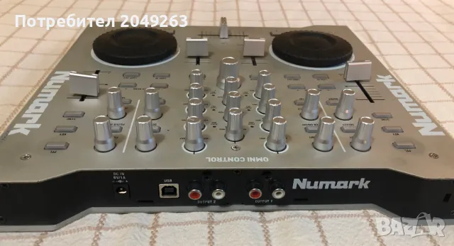 DJ контролер Numark Omni Control, снимка 2 - Ресийвъри, усилватели, смесителни пултове - 50429644