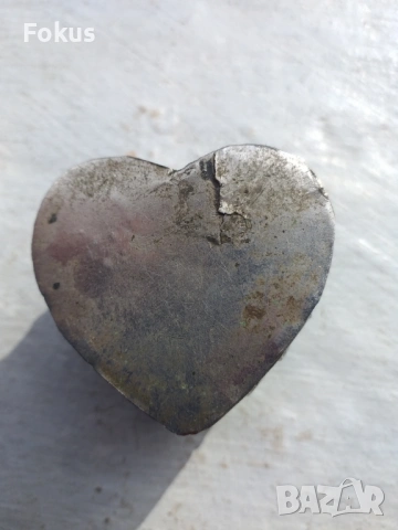 КУТИЙКА КУТИЯ СЪРЦЕ С КАМЪНИ ФИЛИГРАН, снимка 3 - Антикварни и старинни предмети - 53490395