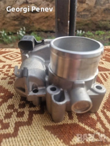 Дросел клапа за Форд фиеста 2010, снимка 4 - Автомобили и джипове - 53269333