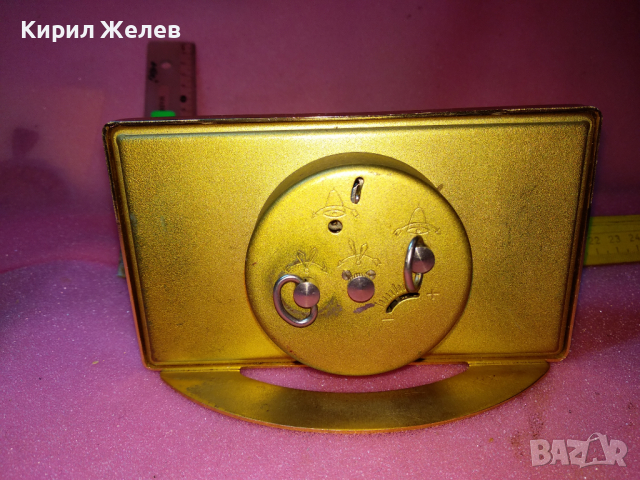 SLAVA MADE in USSR Стар РЯДЪК КОЛЕКЦИОНЕРСКИ РУСКИ БУДИЛНИК Мех. НАСТОЛЕН ЧАСОВНИК СЛАВА СССР 36435, снимка 13 - Антикварни и старинни предмети - 44538260
