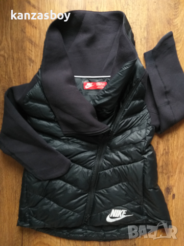 Nike Tech Fleece Aeroloft Cape Jacket Size XS Girls 6-8 Yrs 122-128sm. - юношеско пухено яке 