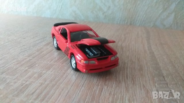 Ford mustang boss Johnny Lightning, снимка 3 - Коли, камиони, мотори, писти - 41769582