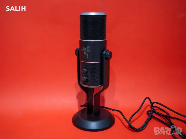 Razer Seiren Pro RZ05-0132 Silver Edition Студиен Микрофон XLR USB Гейминг Стрийминг, снимка 4 - Микрофони - 55877034