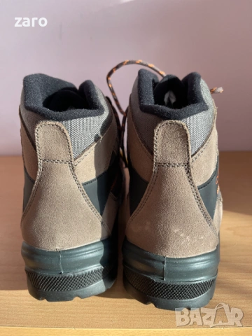 Нови туристически обувки Quechua Novadry № 48, снимка 3 - Спортни обувки - 53749219