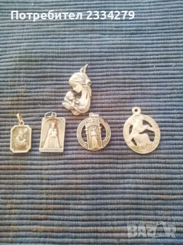 Стари медальони, медали, висулки Италия, Испания. , снимка 2 - Антикварни и старинни предмети - 50341806