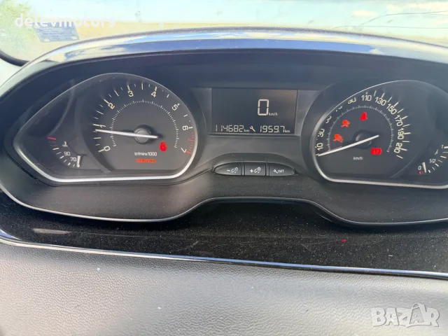 Peugeot 208 1.2 PureTech, двигател HMZ, HM01, 82 кс., 5 ск., 114000 км., 2017г., снимка 9 - Автомобили и джипове - 56231874
