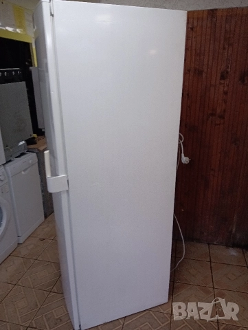 XXL огромен вертикален фризер Сименс Siemens Made in Germany 2 години гаранция!, снимка 9 - Фризери - 52730061