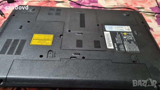 Хубав голям лаптоп MEDION MD-98920 17,3 in.цена 160лв., снимка 8 - Лаптопи за дома - 52650451