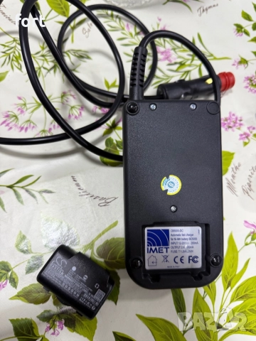 Зарядно с една батерия за дистанционно за кран, снимка 3 - Оригинални батерии - 52588931