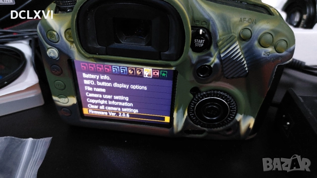 Canon EOS 7D Комплект - 3 обектива, снимка 3 - Фотоапарати - 52576956