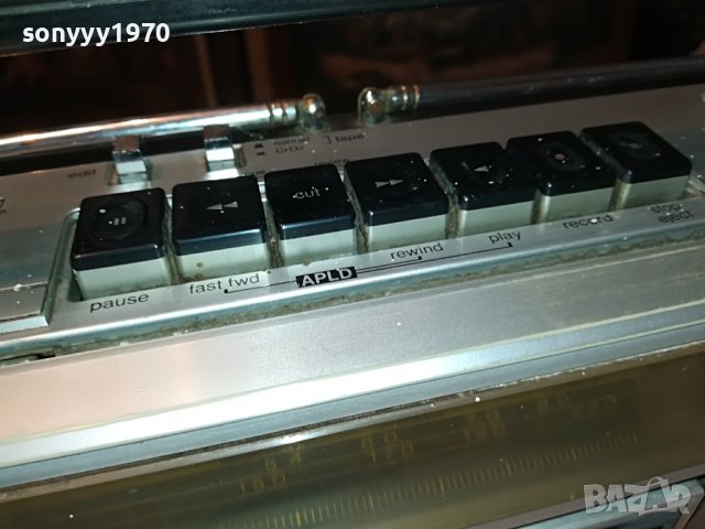 SHARP GF-8585 APLD-MADE IN JAPAN 2005231917, снимка 11 - Радиокасетофони, транзистори - 40769817