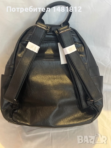 Дамска черна кожена раничка, снимка 2 - Раници - 52974944