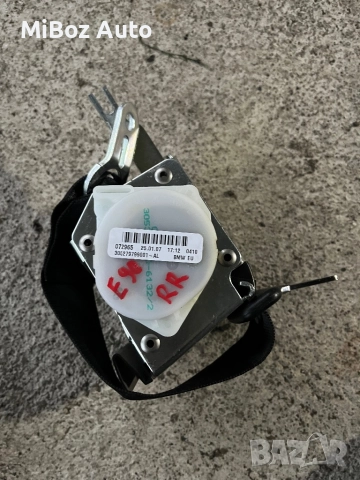 Предпазен колан БМВ Е90 91 BMW, снимка 4 - Части - 50569799