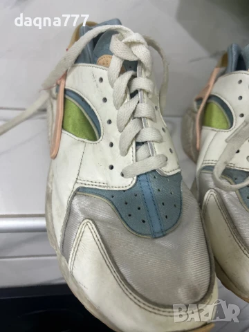 Маратонки Nike W Air Huarache SE Sail/ Arctic Orange-Worn Blue-Vivid Green, снимка 6 - Маратонки - 50567854