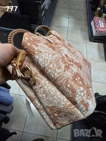 дамска чанта, снимка 7 - Чанти - 48489002