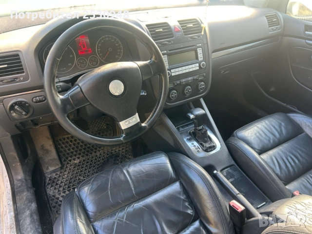 VW Golf 5 1.9tdi DSG, снимка 12 - Автомобили и джипове - 52425544