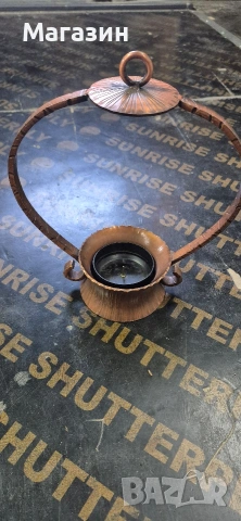 Меден свещник 